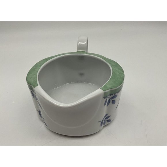 Villeroy & Boch SWITCH 3 Gravy/Sauce Boat White Blue Leaf Print Discontinued - Picture 10 of 15